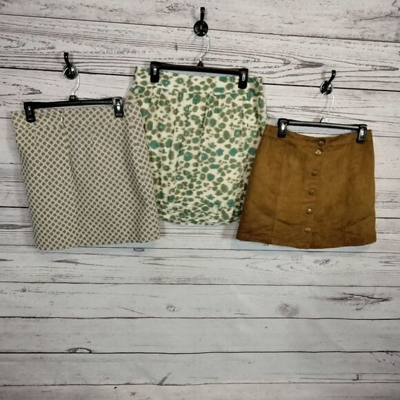 "Loft & Old Navy" woman skirts - Picture 1 of 13